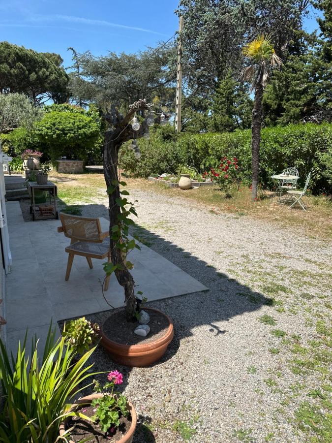 Magnifique Studio Tropezien A 300 M De La Plage Saint-Tropez Extérieur photo