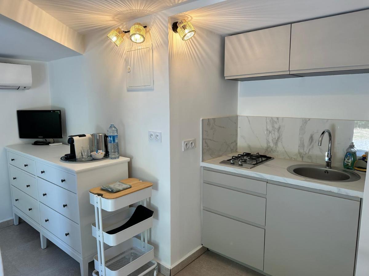 Magnifique Studio Tropezien A 300 M De La Plage Saint-Tropez Extérieur photo